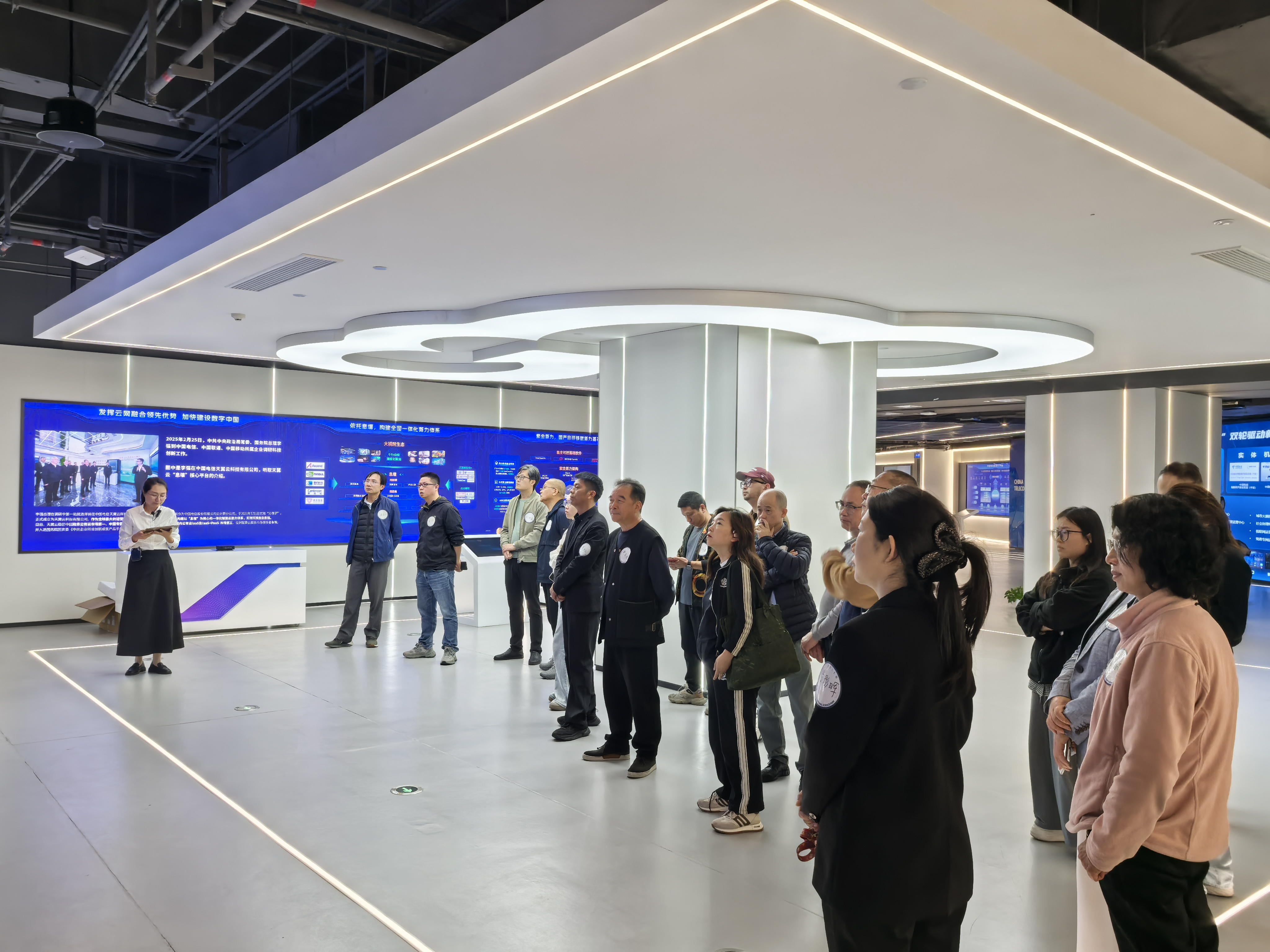 活动回顾｜甬企数“智”化升级实战分享，共探AI时代的“危”与“机”